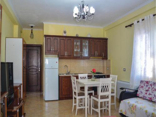 One-bedroom Apartment In Borsh