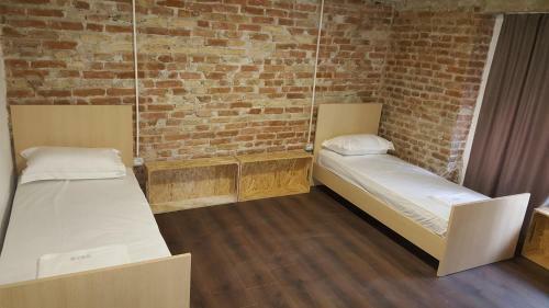Pashai Hostel And Pizza Bar