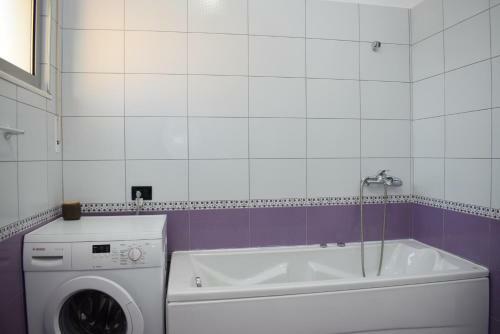 Besi Apartments