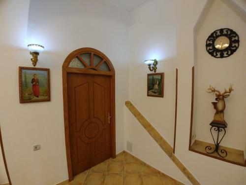 Hostal Guest House Urat