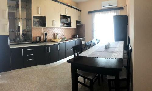 Ardian Apartments
