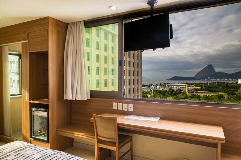 Hotel Atl�ntico Business