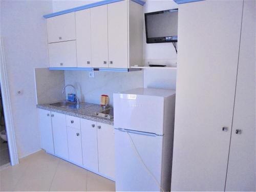 Alsea Apartments