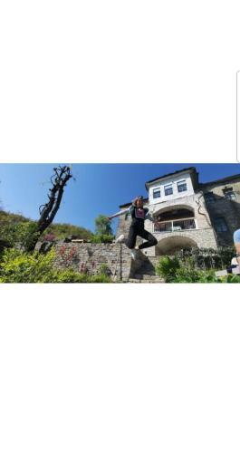 Hostal Traditional Guesthouse Permet