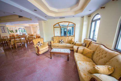 Saranda Blue Hotel