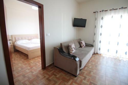 Doka Center Apartments