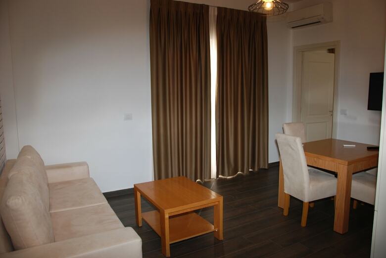 Sunrise Luxury Apartments