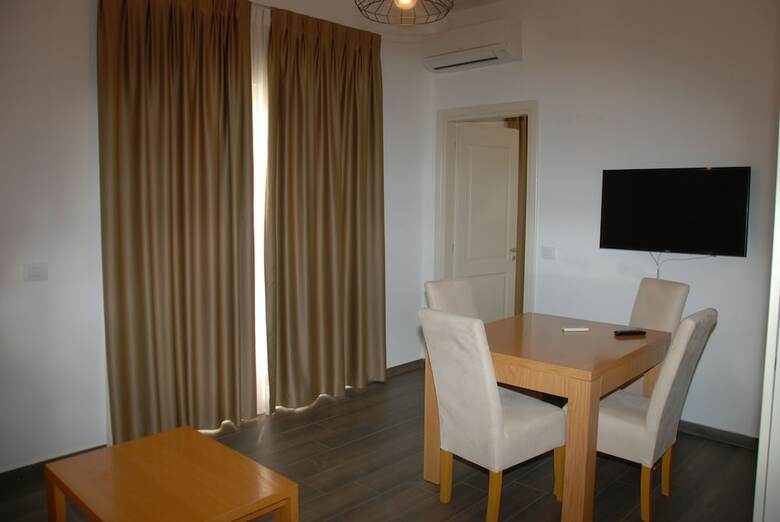 Sunrise Luxury Apartments