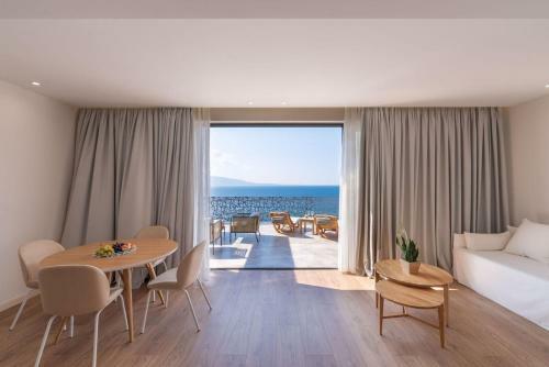Glow Boutique Hotel & Suites