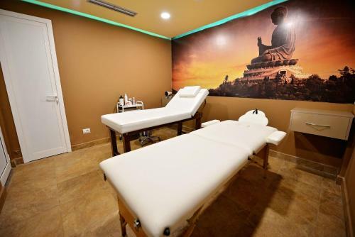 Hotel Luani-a Spa & Wellness Center