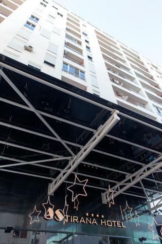 As Tirana Hotel & Symposivm Restaurant