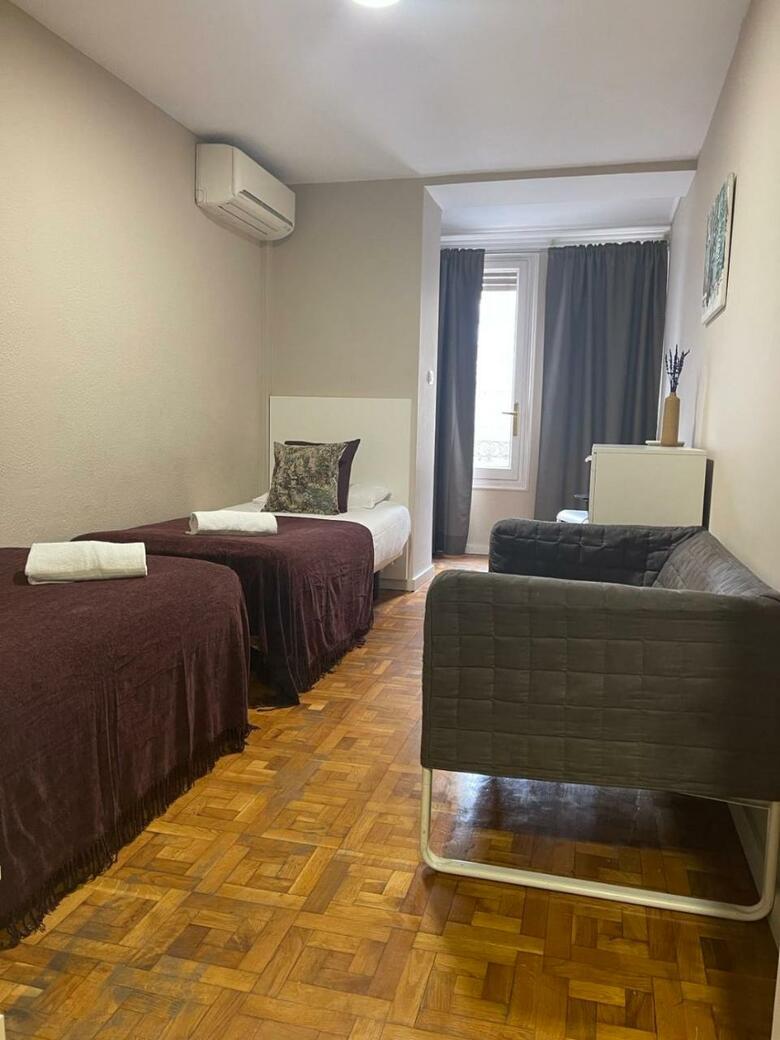 Hostal Somnio Hostels