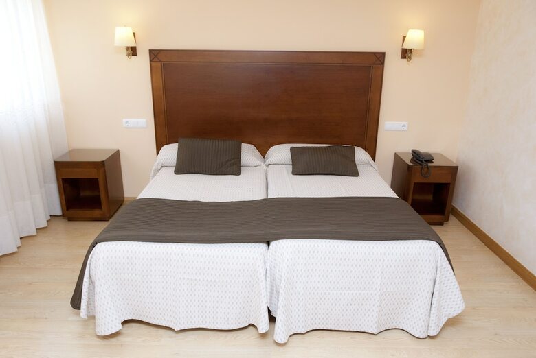 Hotel Abadia Camino de Santiago