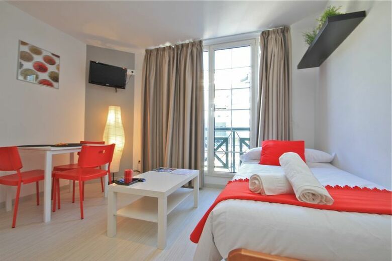 Apartamentos Inside Plaza Sierra Nevada