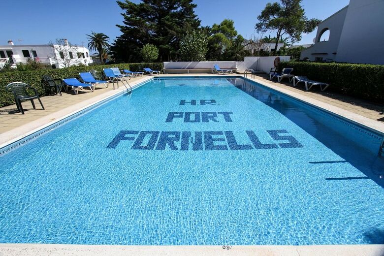 Hostal Port Fornells