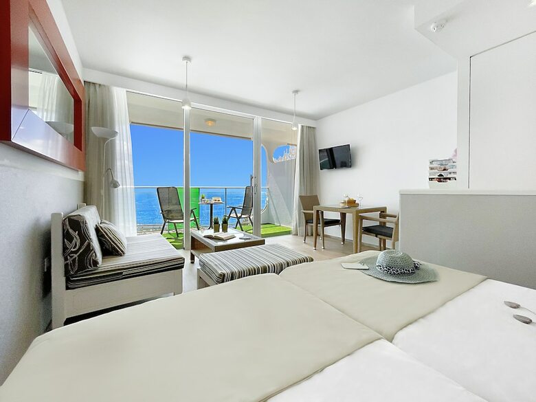 Apartamentos Punta Del Rey - Adults Only