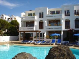 Apartamentos Camel Spring