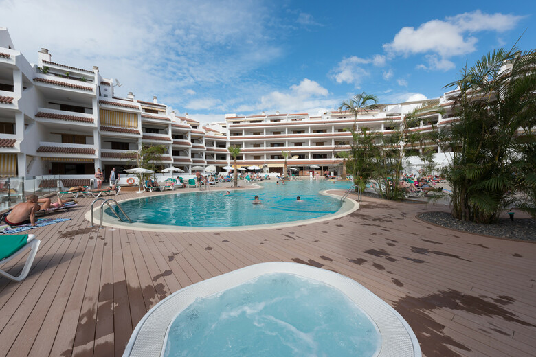 Paloma Beach Apartments