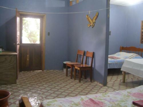 Bed & Breakfast Tutzil Nah Cottages