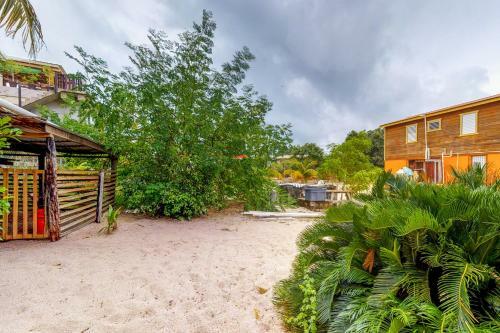 Carol's Cabanas