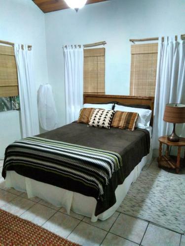 Chaab'il B'e Lodge & Casitas