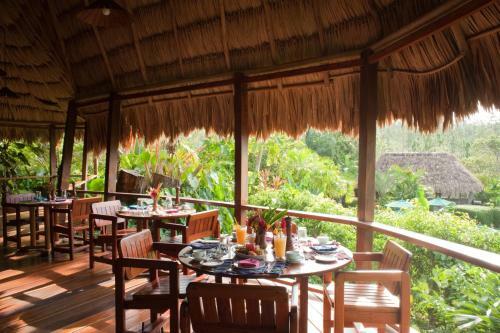 Blancaneaux Lodge