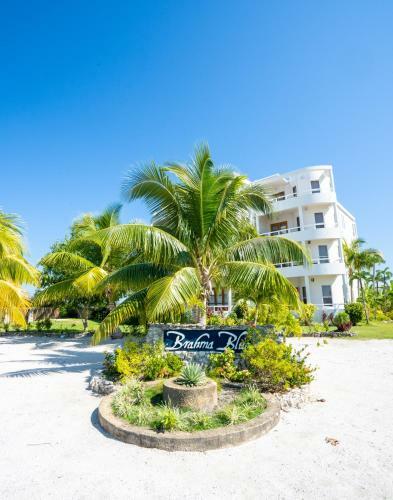 Hotel Brahma Blue