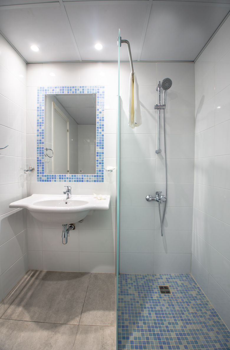Nicholas Hotel Apartments