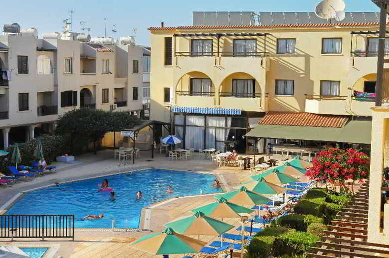 Amore Hotel Apts