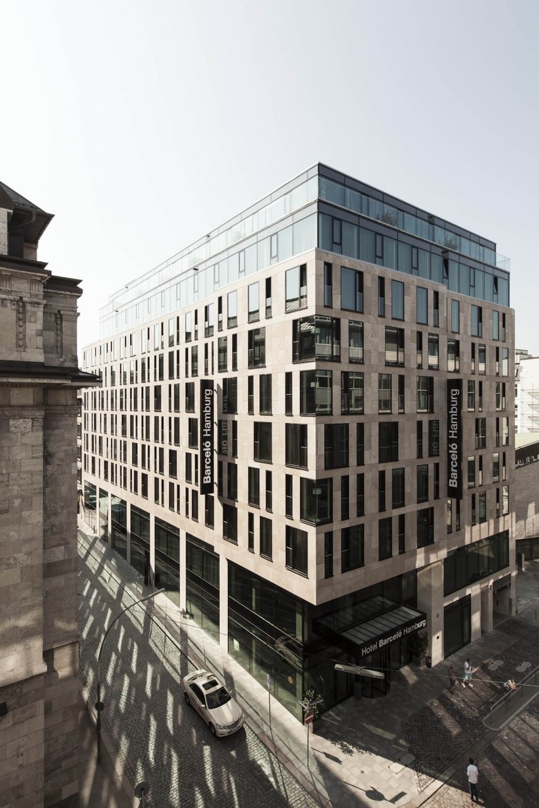 Hotel Barcel� Hamburg