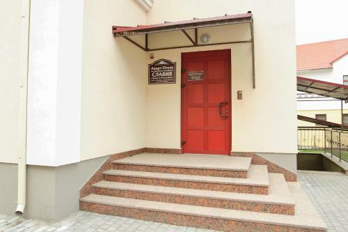 Apartment On Malaya Troitskaya 13