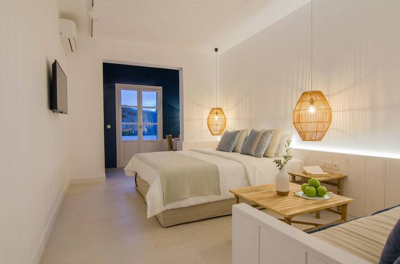 Hotel Dionysos Sea Side Resort