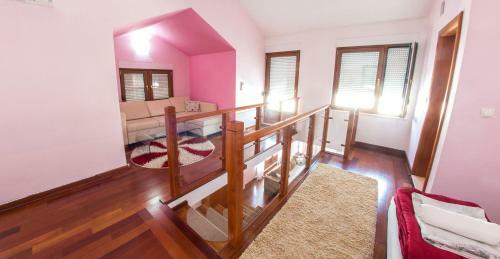 Villa Oggi