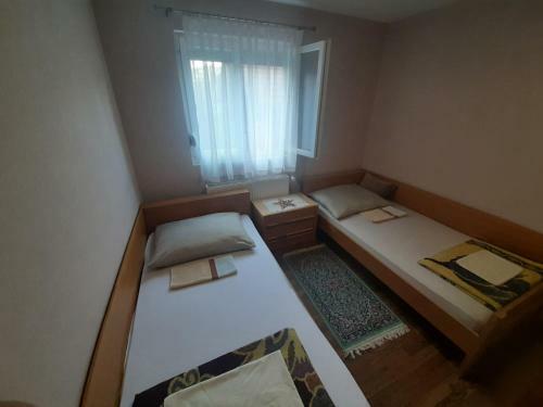 Bed & Breakfast Restoran I Sobe "tocak"