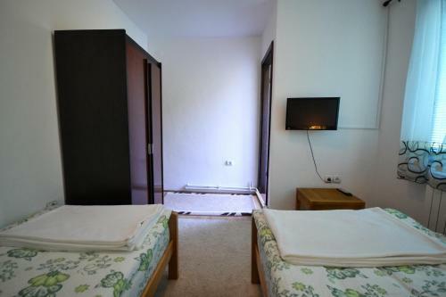 Lodge Vip Rooms Fo?a