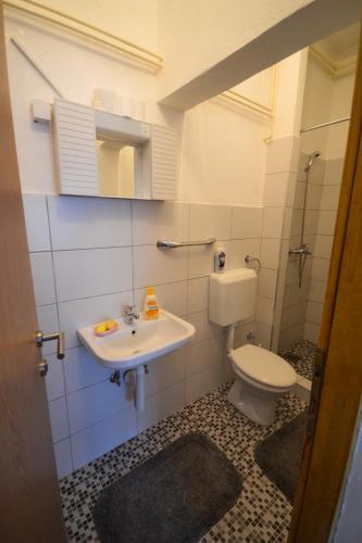 Lodge Vip Rooms Fo?a