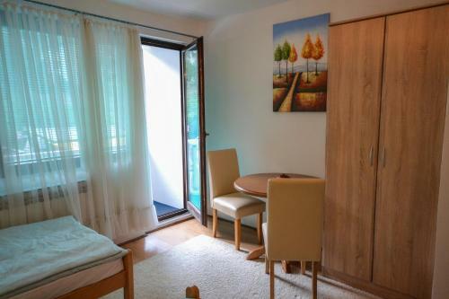 Lodge Vip Rooms Fo?a