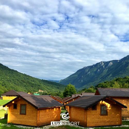 Hotel Trio Lux Resort