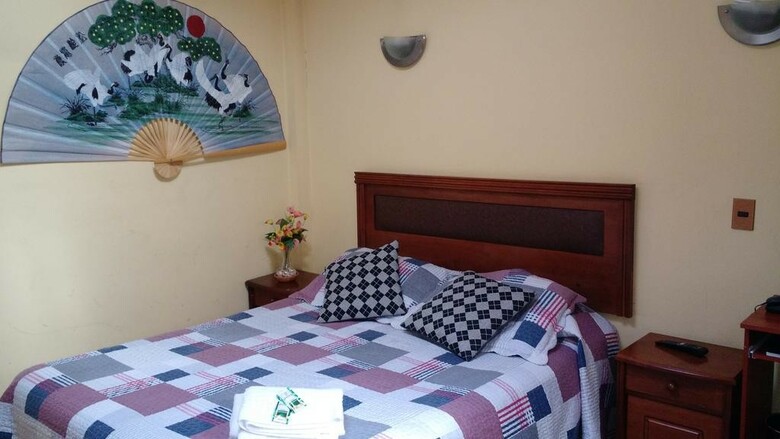 Hotel Hostal Rayen