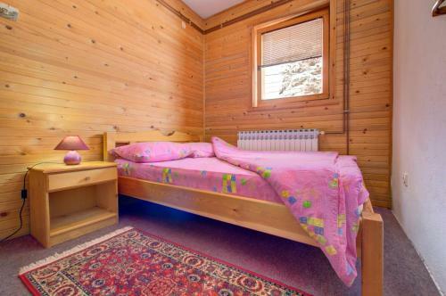 Apartments Dobro
