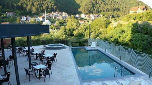 Hotel Apartmani Lux Novali?