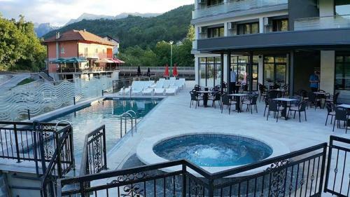 Hotel Apartmani Lux Novali?