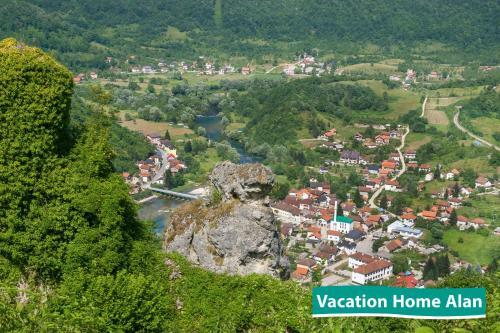 Vacation Home Alan 2