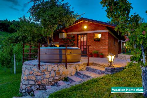 Vacation Home Alan 2