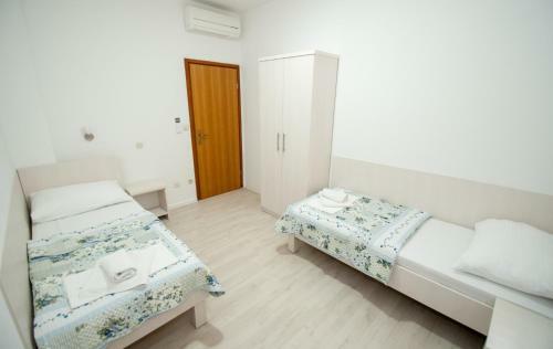 Bed & Breakfast Pansion Obala