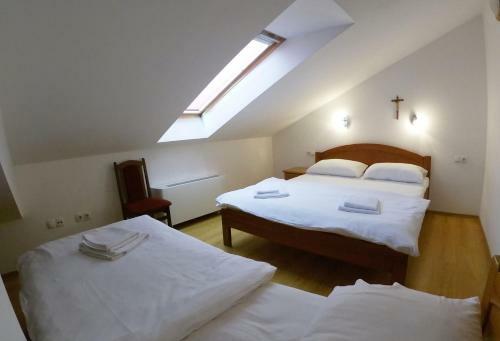 Hotel Bagari?