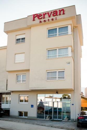 Hotel Pervan
