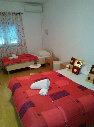 Hostal Pansion Viola