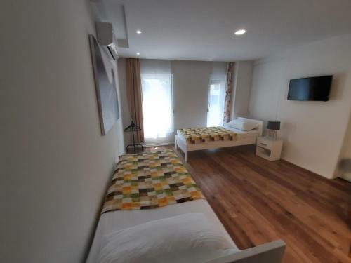 Apartamento Villa Flower With Free Onsite Parking