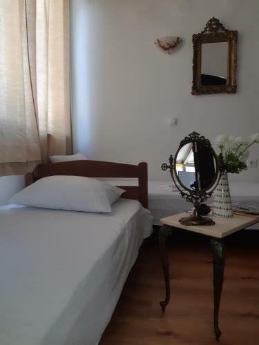 Apartment M